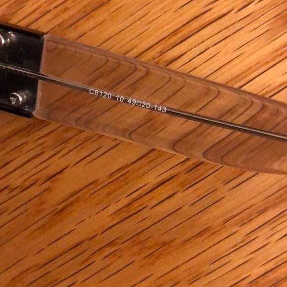 Cole Haan sunglasses in Navy/lucite - Picture 5 of 6